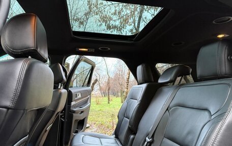 Ford Explorer VI, 2017 год, 2 690 000 рублей, 13 фотография