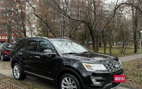 Ford Explorer VI, 2017 год, 2 690 000 рублей, 3 фотография
