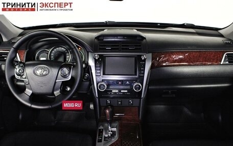 Toyota Camry, 2013 год, 1 697 000 рублей, 13 фотография