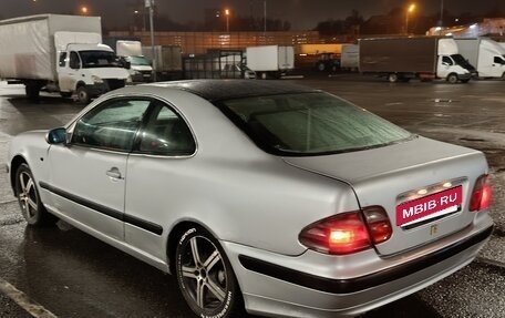 Mercedes-Benz CLK-Класс, 1999 год, 250 000 рублей, 6 фотография