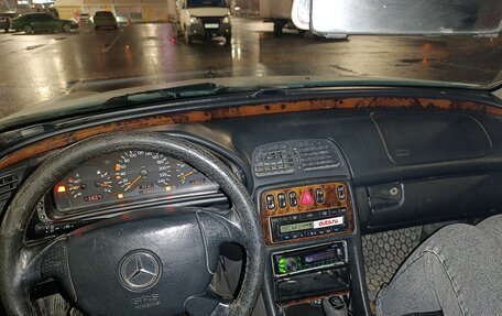 Mercedes-Benz CLK-Класс, 1999 год, 250 000 рублей, 8 фотография