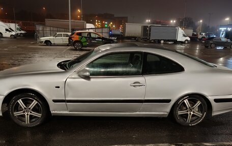 Mercedes-Benz CLK-Класс, 1999 год, 250 000 рублей, 7 фотография