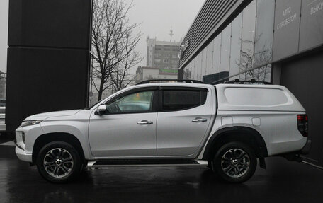Mitsubishi L200 IV рестайлинг, 2021 год, 3 820 000 рублей, 8 фотография