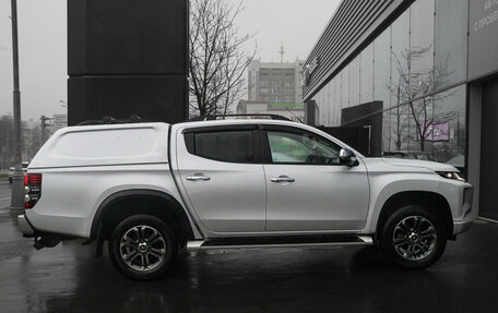 Mitsubishi L200 IV рестайлинг, 2021 год, 3 820 000 рублей, 4 фотография