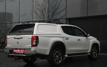 Mitsubishi L200 IV рестайлинг, 2021 год, 3 820 000 рублей, 5 фотография