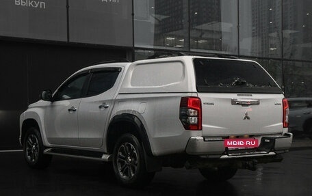 Mitsubishi L200 IV рестайлинг, 2021 год, 3 820 000 рублей, 7 фотография