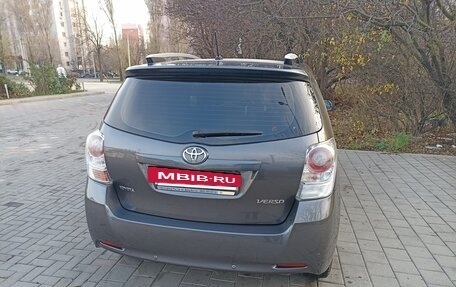 Toyota Verso I, 2011 год, 1 145 000 рублей, 6 фотография