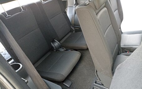 Toyota Verso I, 2011 год, 1 145 000 рублей, 35 фотография