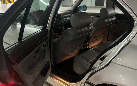 BMW 7 серия, 1995 год, 2 400 000 рублей, 9 фотография