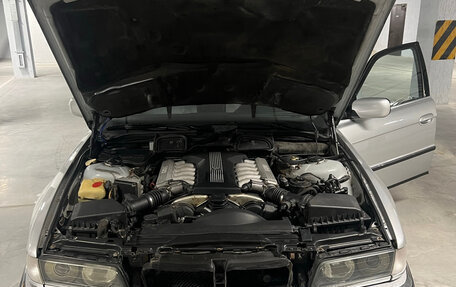 BMW 7 серия, 1995 год, 2 400 000 рублей, 14 фотография