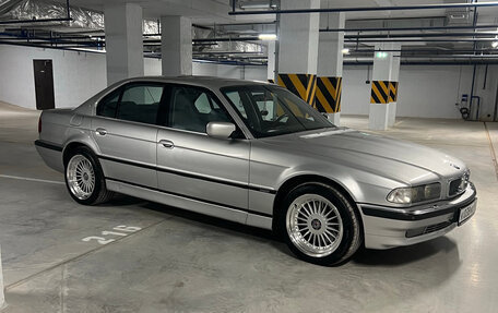 BMW 7 серия, 1995 год, 2 400 000 рублей, 4 фотография