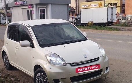 Toyota Passo III, 2004 год, 255 000 рублей, 3 фотография