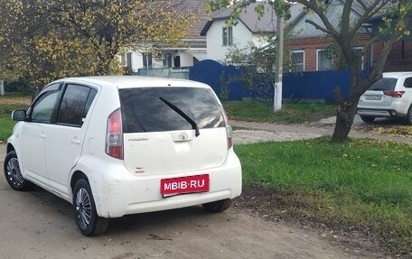 Toyota Passo III, 2004 год, 255 000 рублей, 2 фотография