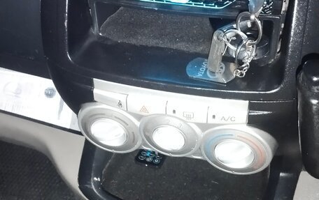 Toyota Passo III, 2004 год, 255 000 рублей, 19 фотография