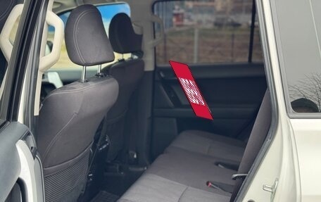 Toyota Land Cruiser Prado 150 рестайлинг 2, 2018 год, 5 500 000 рублей, 14 фотография