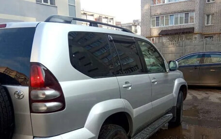 Toyota Land Cruiser Prado 120 рестайлинг, 2004 год, 1 400 000 рублей, 1 фотография