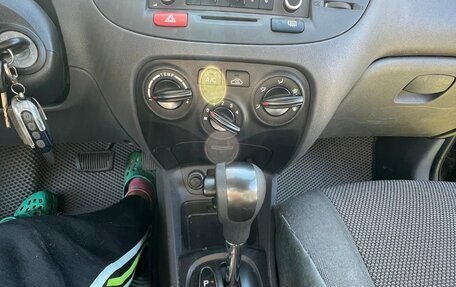 KIA Rio II, 2011 год, 760 000 рублей, 5 фотография