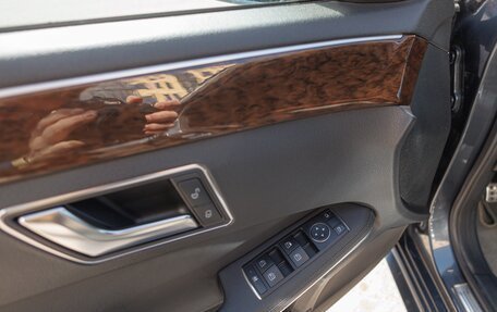 Mercedes-Benz E-Класс, 2012 год, 1 850 000 рублей, 20 фотография