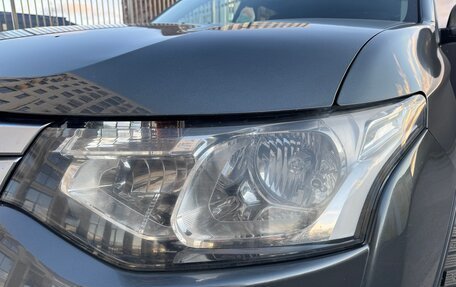 Mitsubishi Outlander III рестайлинг 3, 2014 год, 1 450 000 рублей, 9 фотография