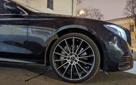 Mercedes-Benz E-Класс, 2018 год, 3 700 000 рублей, 3 фотография