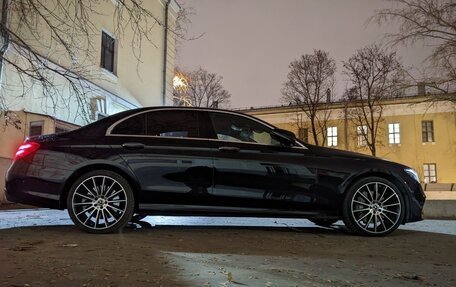 Mercedes-Benz E-Класс, 2018 год, 3 700 000 рублей, 2 фотография