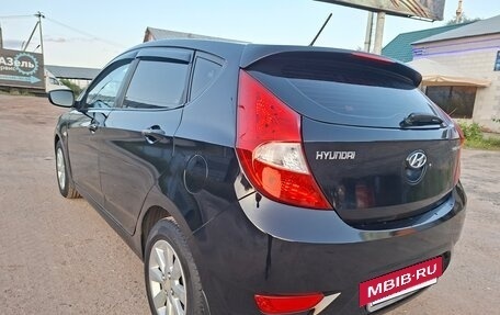 Hyundai Solaris II рестайлинг, 2011 год, 625 000 рублей, 7 фотография