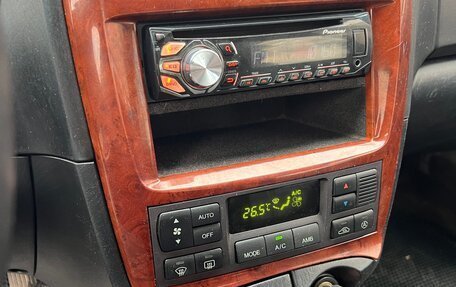 Hyundai Sonata IV рестайлинг, 2005 год, 359 000 рублей, 10 фотография