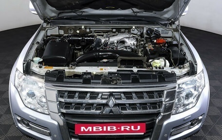 Mitsubishi Pajero IV, 2015 год, 2 549 000 рублей, 9 фотография