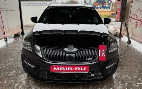 Skoda Octavia RS, 2019 год, 3 129 950 рублей, 16 фотография