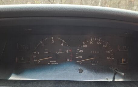 Toyota Hilux Surf III рестайлинг, 1990 год, 300 000 рублей, 4 фотография