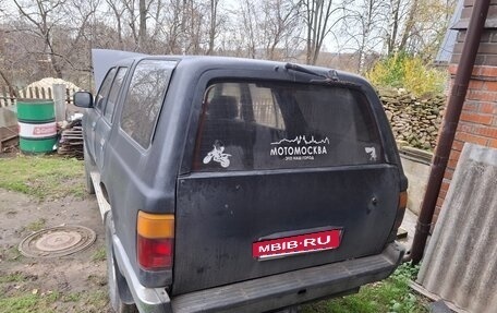 Toyota Hilux Surf III рестайлинг, 1990 год, 300 000 рублей, 11 фотография