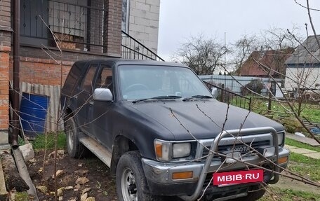 Toyota Hilux Surf III рестайлинг, 1990 год, 300 000 рублей, 2 фотография
