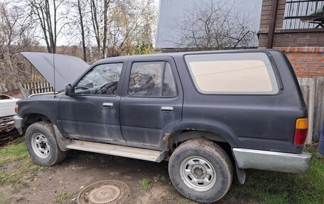 Toyota Hilux Surf III рестайлинг, 1990 год, 300 000 рублей, 12 фотография