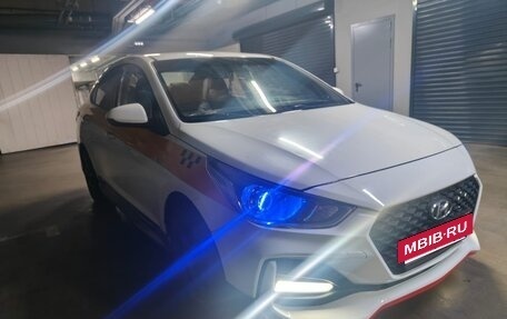 Hyundai Solaris II рестайлинг, 2018 год, 859 000 рублей, 2 фотография