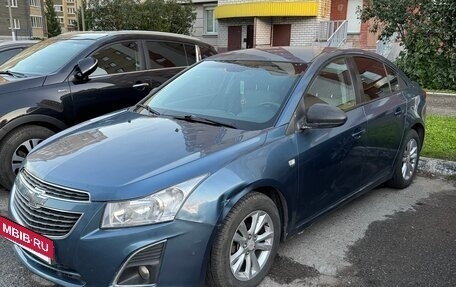 Chevrolet Cruze II, 2012 год, 585 000 рублей, 3 фотография
