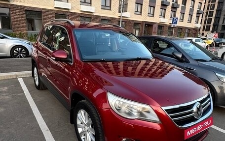 Volkswagen Tiguan I, 2010 год, 890 000 рублей, 3 фотография