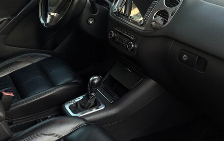 Volkswagen Tiguan I, 2010 год, 890 000 рублей, 9 фотография