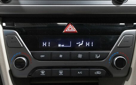 Hyundai Elantra VI рестайлинг, 2017 год, 1 443 700 рублей, 7 фотография