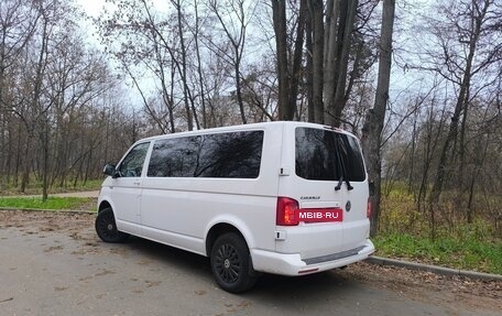 Volkswagen Caravelle T6 рестайлинг, 2018 год, 3 150 000 рублей, 7 фотография