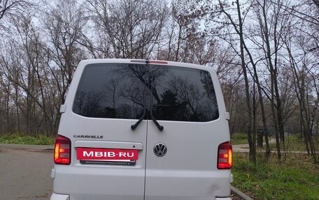 Volkswagen Caravelle T6 рестайлинг, 2018 год, 3 150 000 рублей, 8 фотография