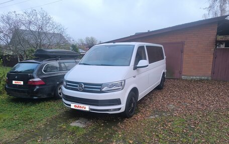 Volkswagen Caravelle T6 рестайлинг, 2018 год, 3 150 000 рублей, 20 фотография