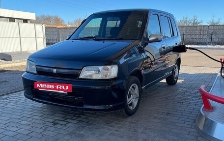 Nissan Cube II, 2000 год, 299 000 рублей, 2 фотография