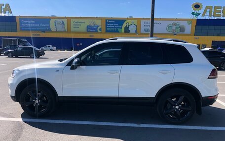 Volkswagen Touareg III, 2012 год, 2 350 000 рублей, 4 фотография