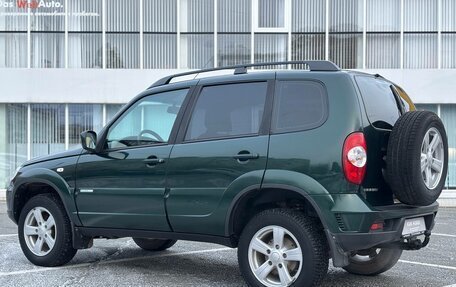 Chevrolet Niva I рестайлинг, 2015 год, 547 000 рублей, 3 фотография