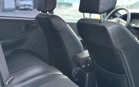 Chevrolet Niva I рестайлинг, 2015 год, 547 000 рублей, 17 фотография