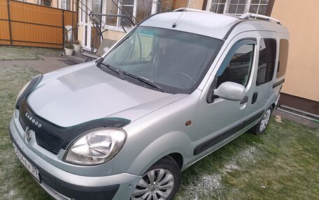 Renault Kangoo II рестайлинг, 2003 год, 499 000 рублей, 2 фотография