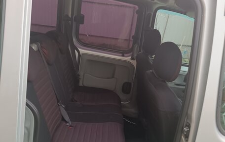 Renault Kangoo II рестайлинг, 2003 год, 499 000 рублей, 15 фотография