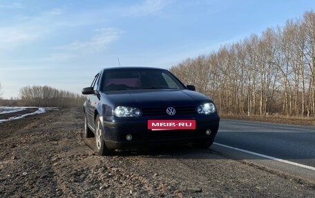 Volkswagen Golf IV, 2000 год, 400 000 рублей, 33 фотография