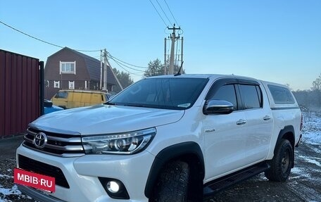 Toyota Hilux VIII, 2017 год, 3 500 000 рублей, 7 фотография