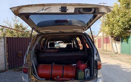 Toyota Previa II, 2003 год, 400 000 рублей, 16 фотография